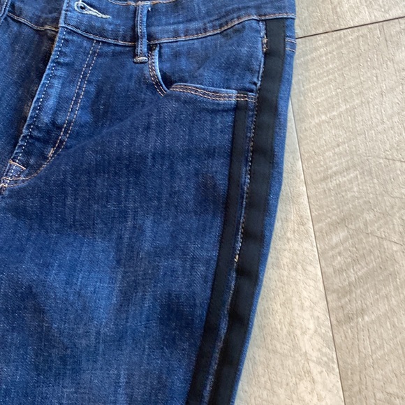 The Stunner Zip Ankle Step Fray - Picture 2 of 6